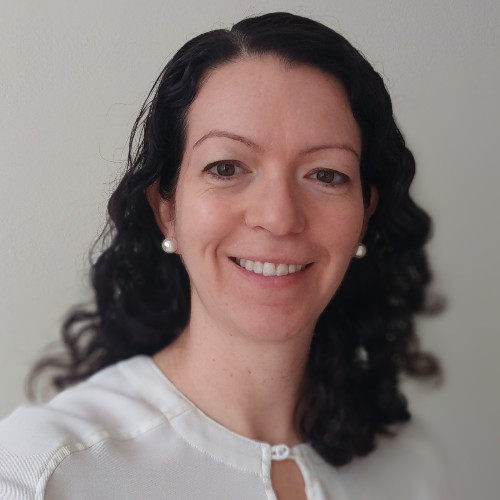 Carolyn Bayer
